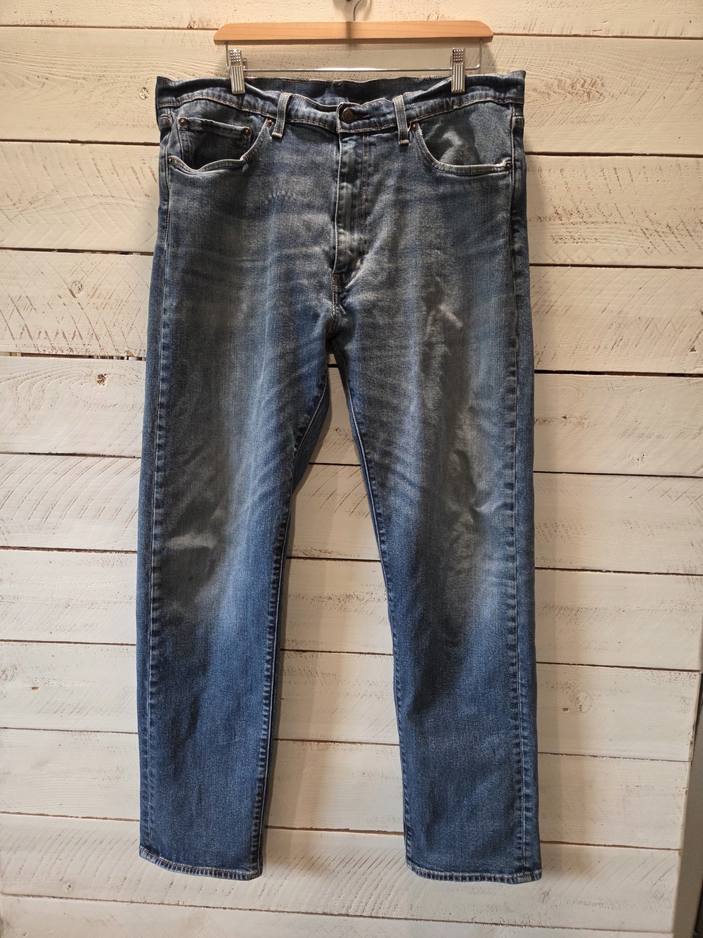 Classic Men's LEVI's Blue Denim 505 Jeans